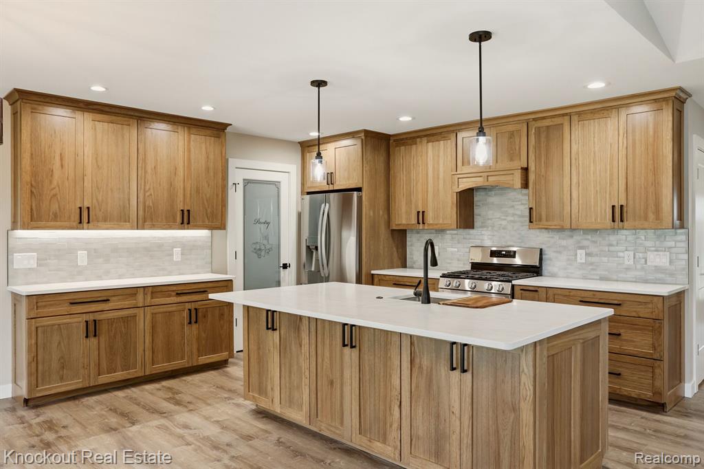12095 Country Run Drive, Birch Run, MI 48415 — Photo 19