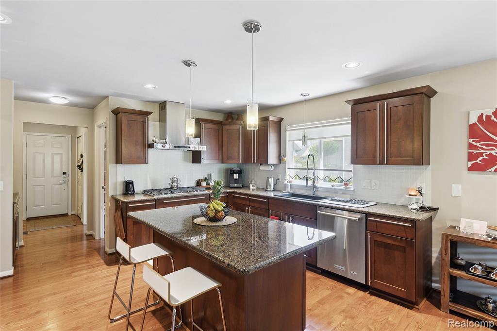 418 Greenan Lane, Lake Orion, MI 48362 — Photo 20