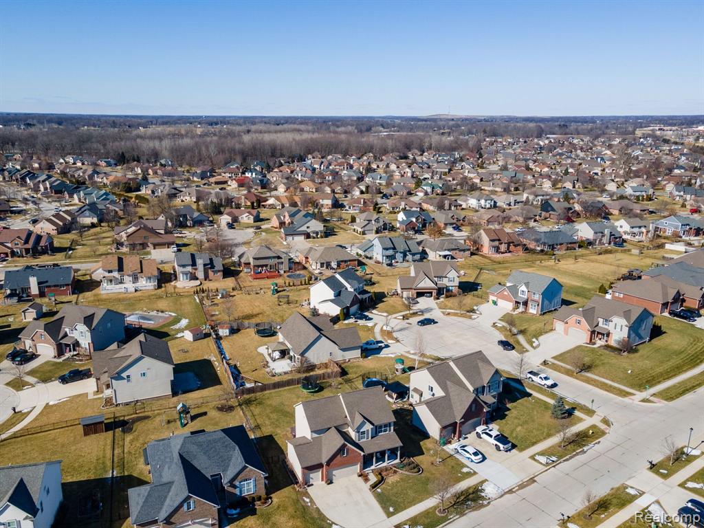 53585 MARY ANN Lane, New Baltimore, MI 48047 — Photo 46