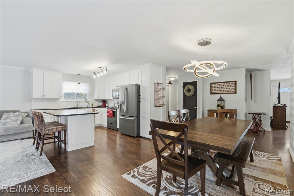 8548 Tim Tam Trail, Flushing, MI 48433 — Photo 12
