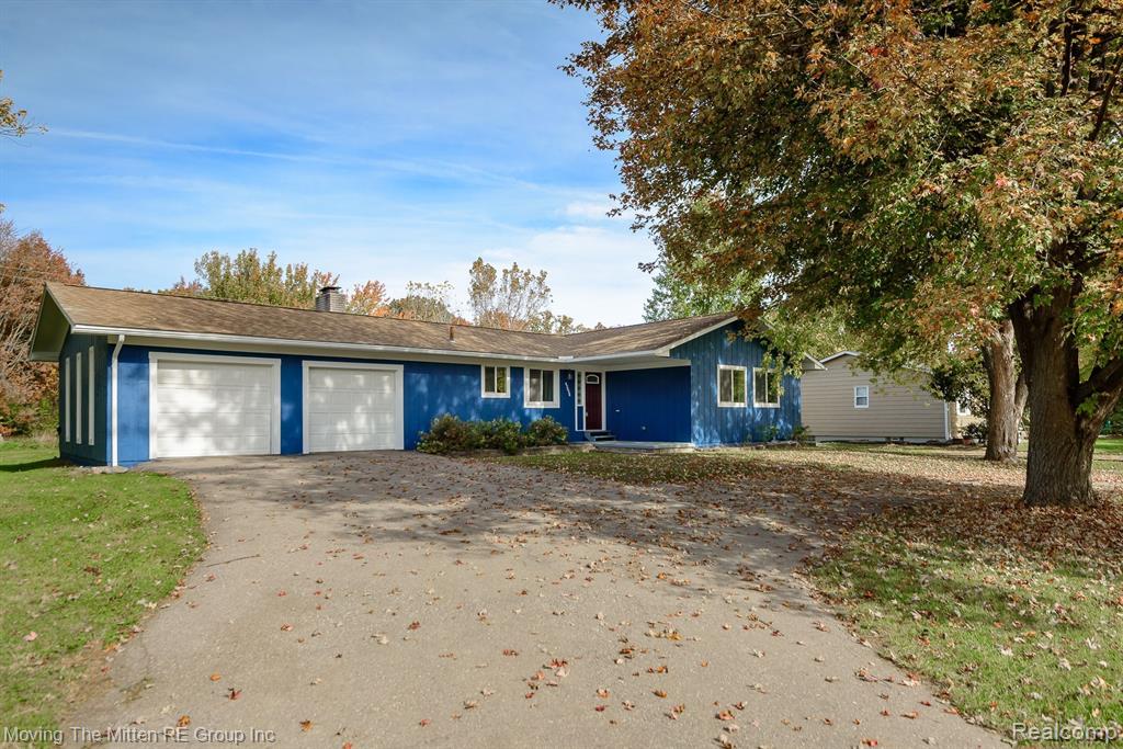 43654 CROWLEY Road, Van Buren, MI 48111 — Photo 2