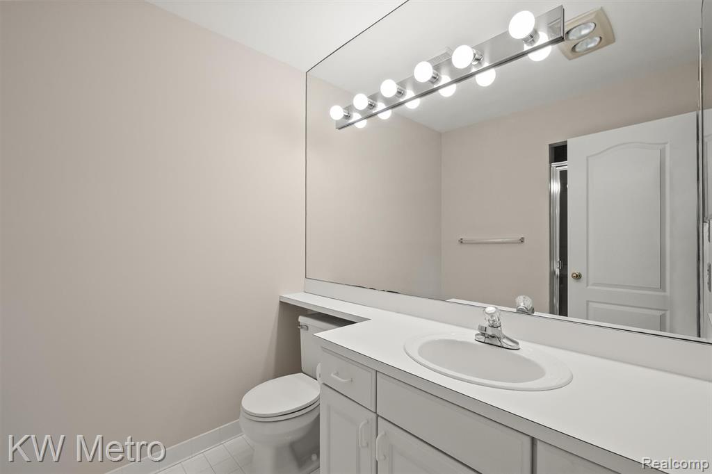 5914 Creekside Drive, 78, Troy, MI 48085 — Photo 9