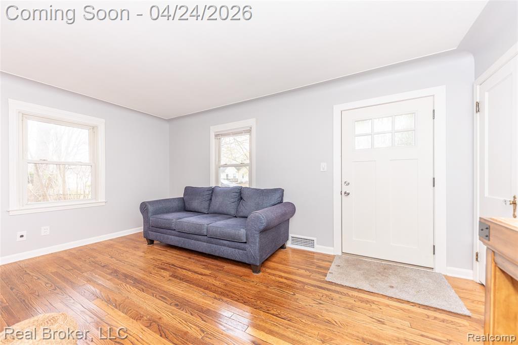 31732 Alvin Street, Garden City, MI — Photo 7