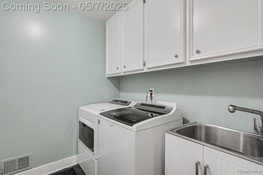 2321 Foxmore Circle, Highland, MI 48356 — Photo 20