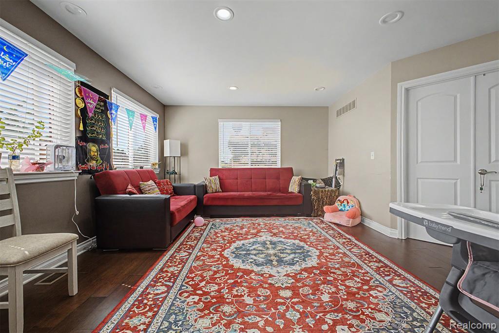 5524 Maple Street, Dearborn, MI 48126 — Photo 15