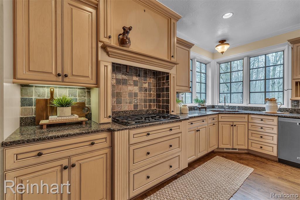 6785 Brookside Lane, Plymouth, MI 48170 — Photo 40