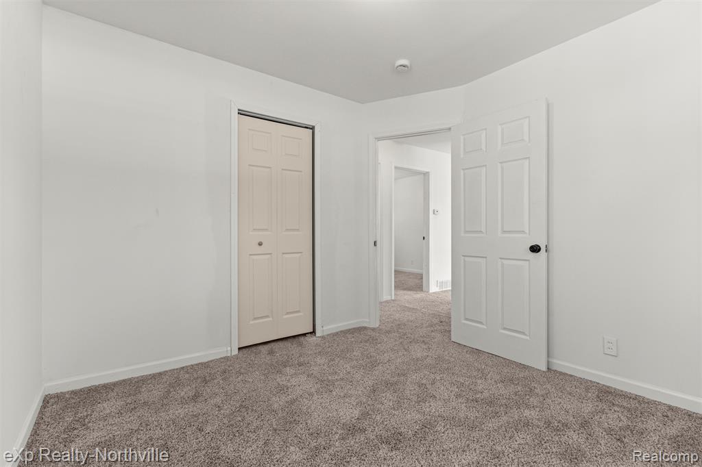 4675 Julius Boulevard, Westland, MI 48186 — Photo 26