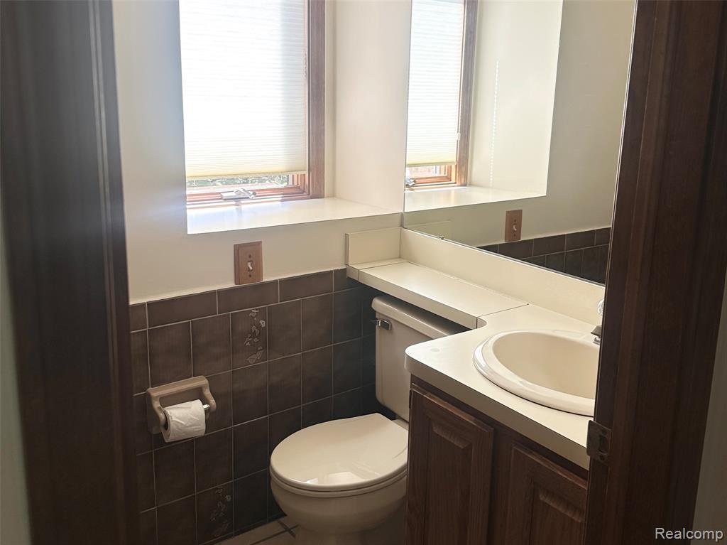 8329 Caribou Trail, Clarkston, MI 48348 — Photo 20