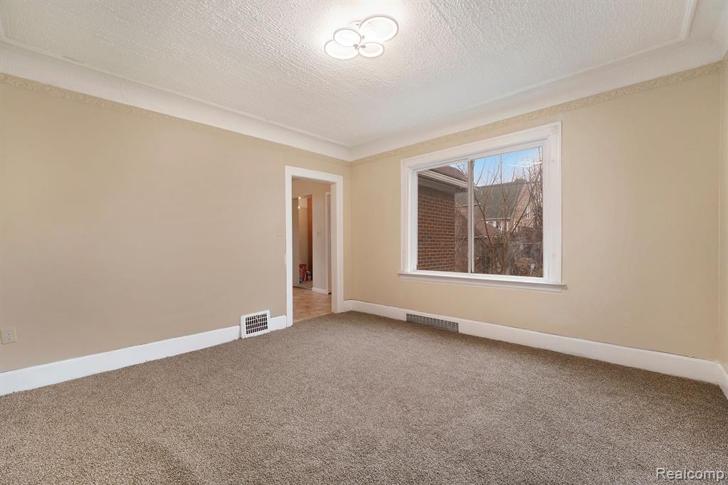 221 W Grixdale, Highland Park, MI 48203 — Photo 12