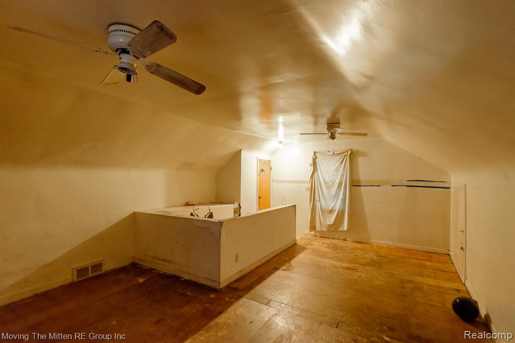 2955 S Dartmouth Street, Detroit, MI 48217 — Photo 18