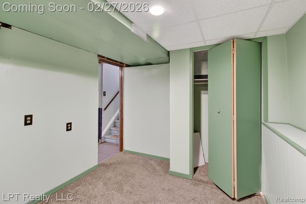22507 Doncaster Avenue, Brownstown, MI 48193 — Photo 36