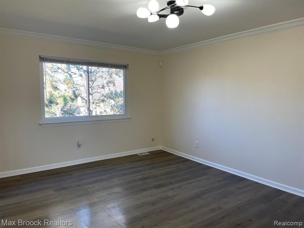 5252 WRIGHT WAY E, West Bloomfield, MI — Photo 11