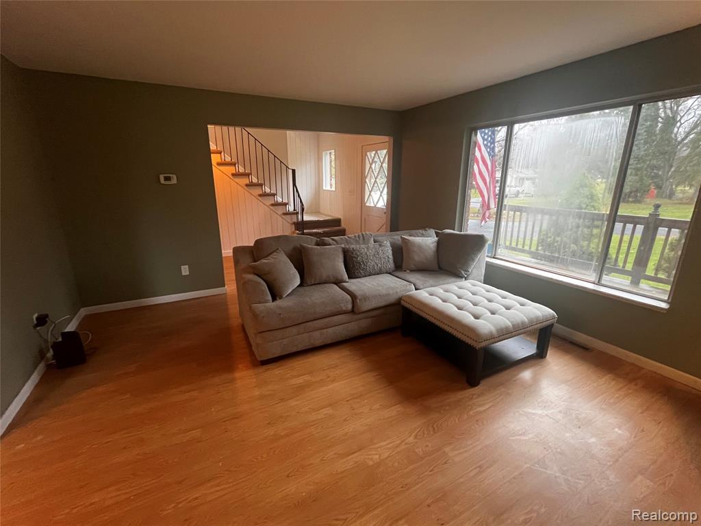 11048 Silver Drive, Whitmore Lake, MI 48189 — Photo 6