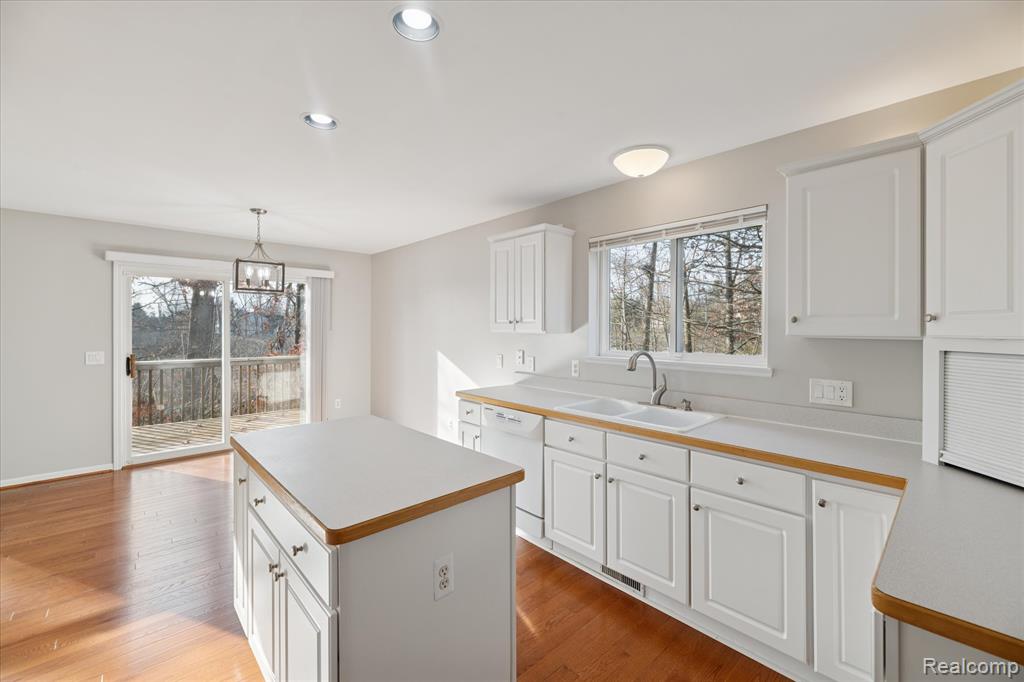 2607 S Moonglow Court, 35, Hartland, MI 48353 — Photo 16