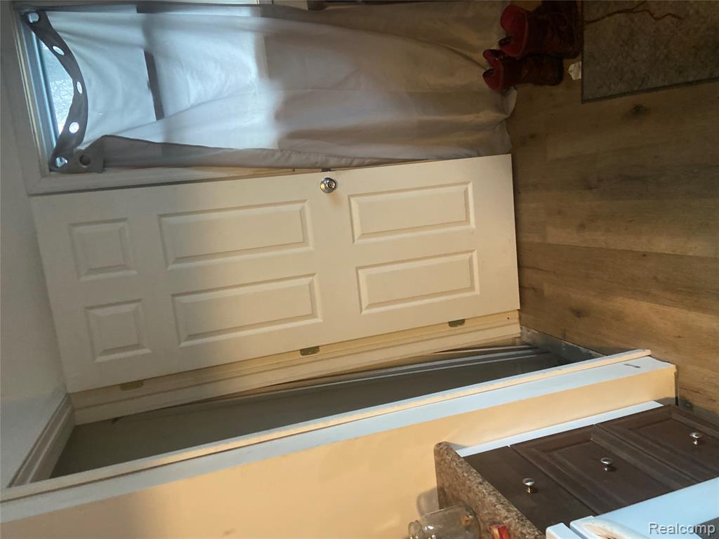 937 Barrie Avenue, Flint, MI 48507 — Photo 16