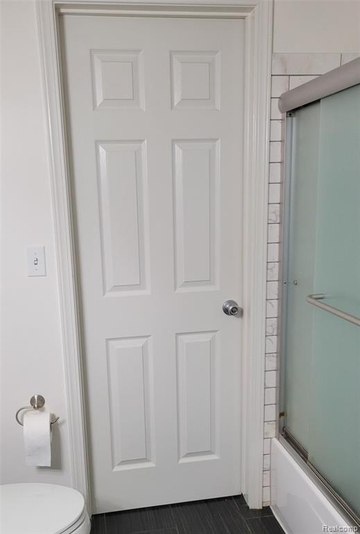 24111 Meridian Road N, 120, Grosse Ile, MI 48138 — Photo 11