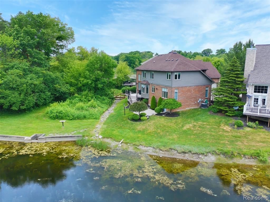 50573 Elmwood Court, Plymouth, MI 48170 — Photo 12