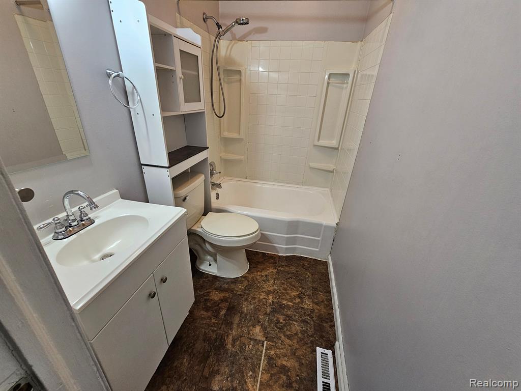 7544 PROSPECT Avenue, Warren, MI 48091 — Photo 11
