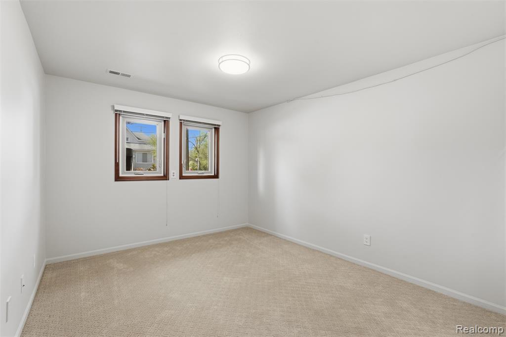396 W Ann Arbor Trail, Plymouth, MI 48170 — Photo 13