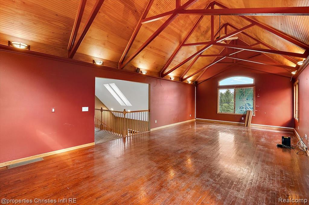 5863 Clarkston Road, Clarkston, MI 48348 — Photo 41