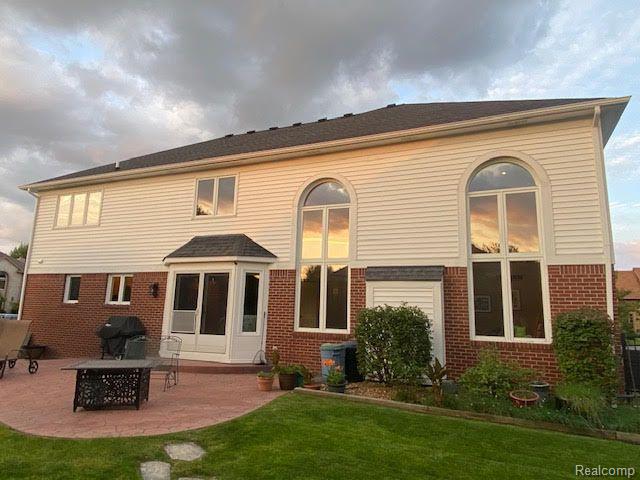 48701 LAFAYETTE Drive, Macomb, MI 48044 — Photo 15