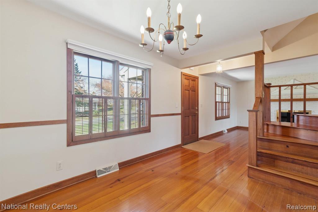 5621 Eastman Boulevard, West Bloomfield, MI 48323 — Photo 17