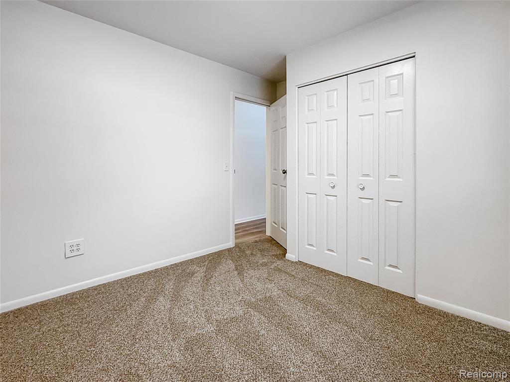5611 Miriam Drive, Saginaw, MI 48601 — Photo 15
