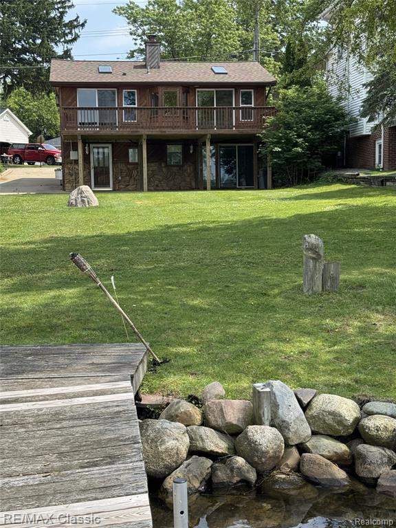1508 LAKEVIEW Drive, Wolverine Lake, MI 48390 — Photo 2