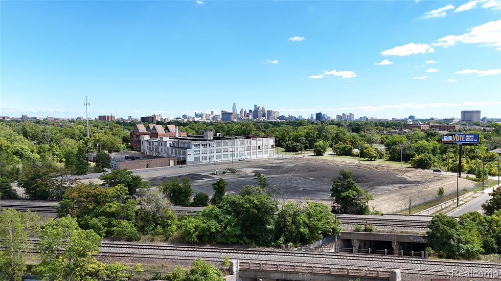 4445 LAWTON Street - Photo 2