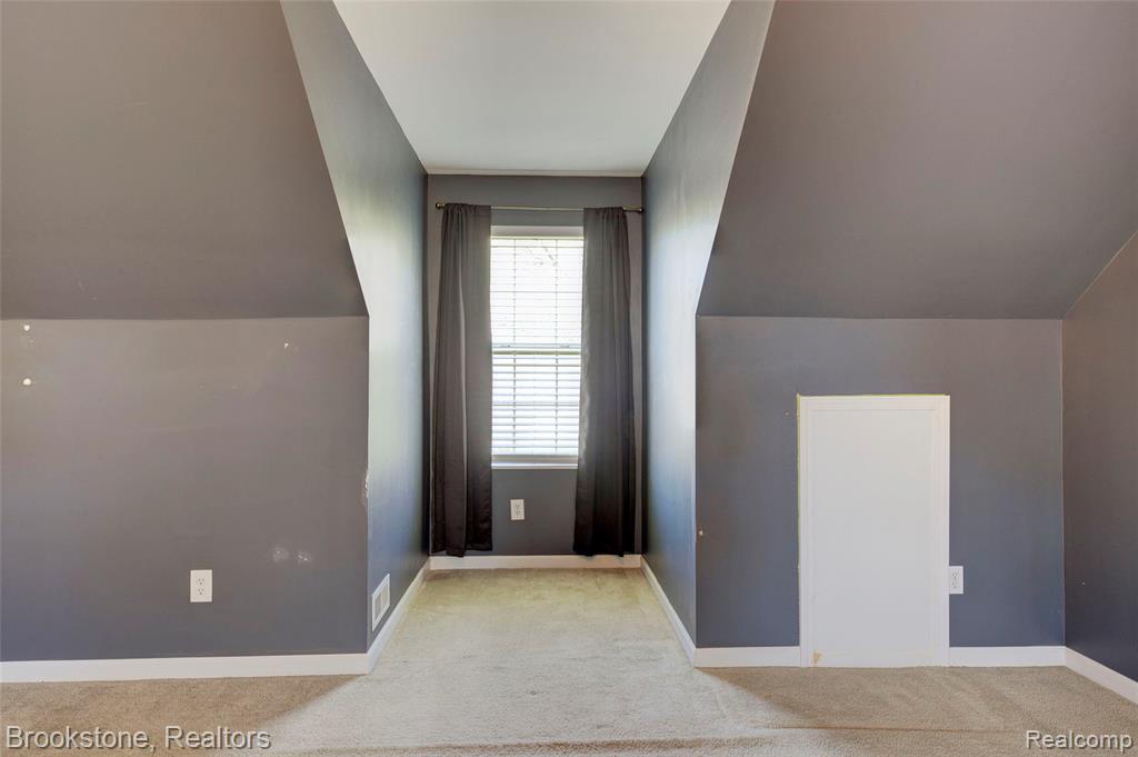 4458 Seeden Street, Waterford, MI 48329 — Photo 45