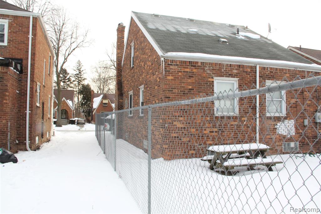 9581 Mark Twain Street, Detroit, MI 48227 — Photo 7