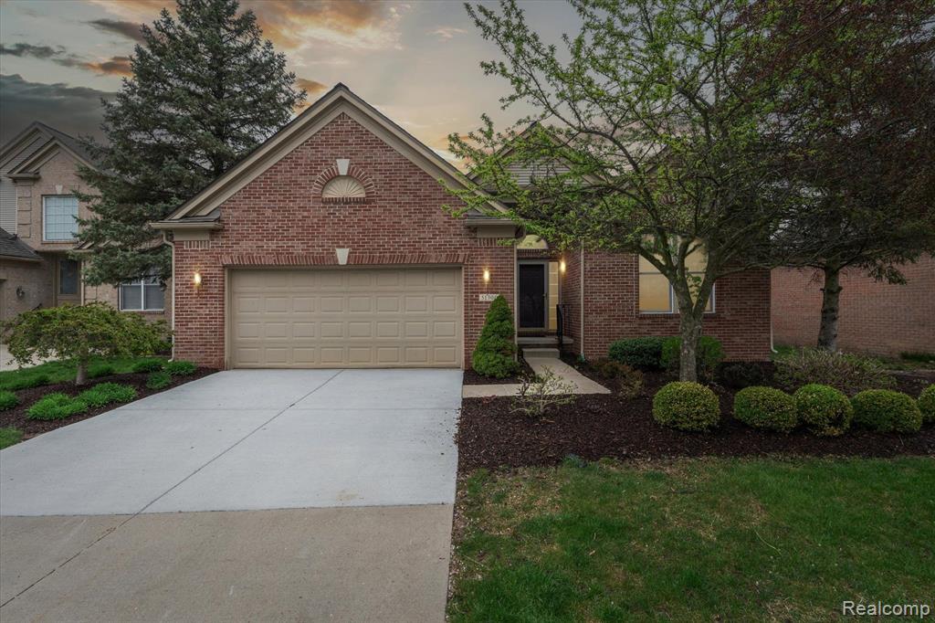 51300 NORTHVIEW, Plymouth, MI 48170 — Photo 2