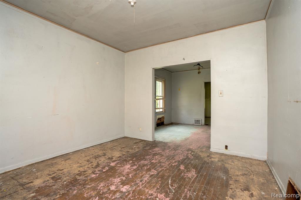 7169 Holmes Street, Detroit, MI 48210 — Photo 4