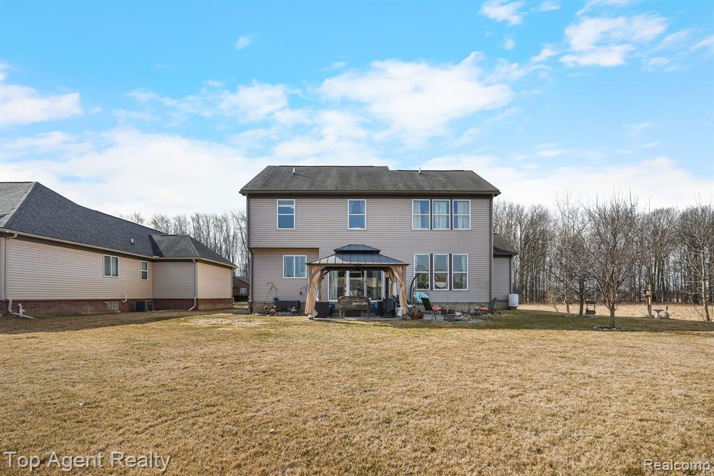 53501 MARY ANN Lane, New Baltimore, MI 48047 — Photo 35