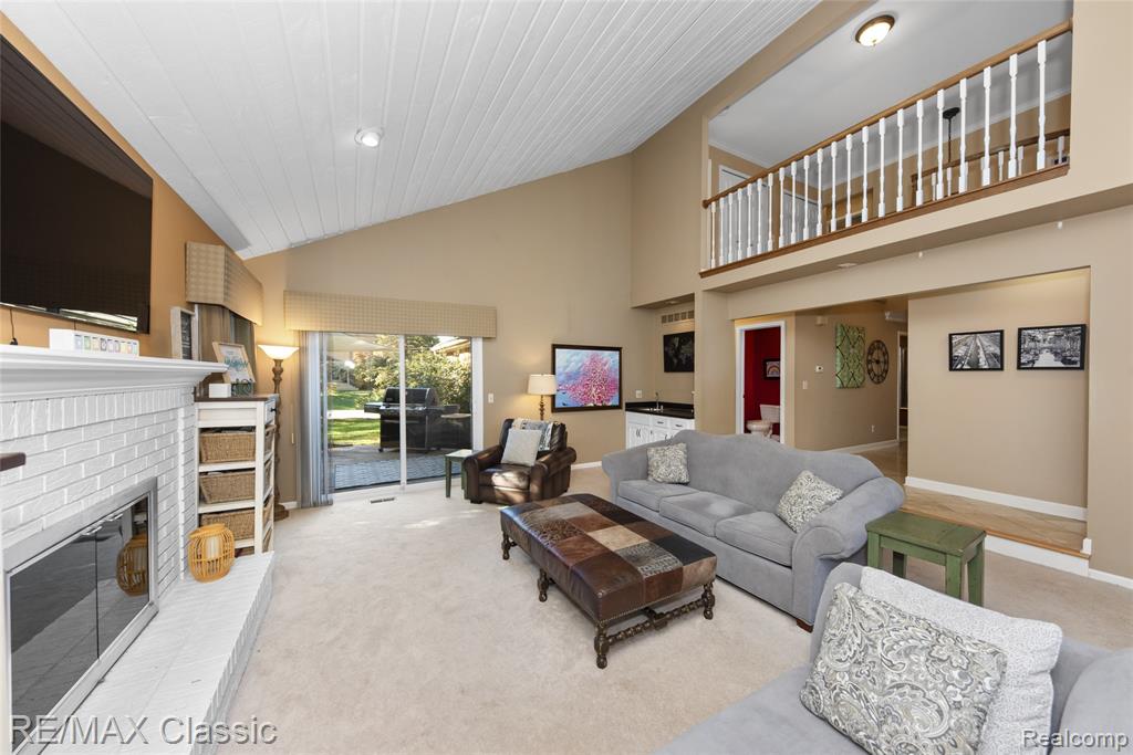 20540 Woodcreek Boulevard, Northville, MI 48167 — Photo 9