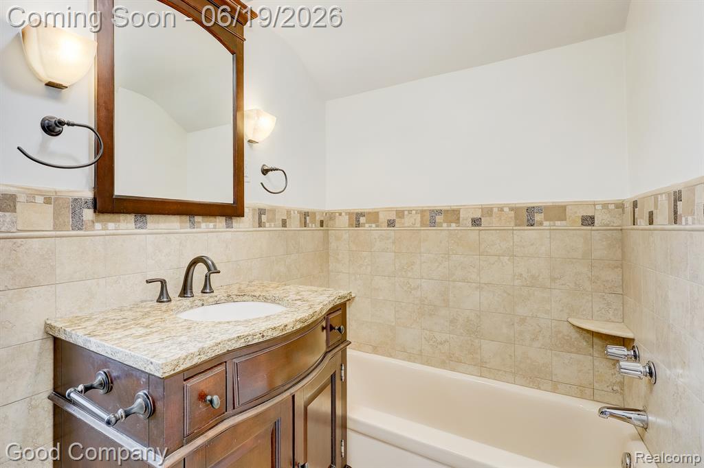 831 W Breckenridge Street, Ferndale, MI 48220 — Photo 36