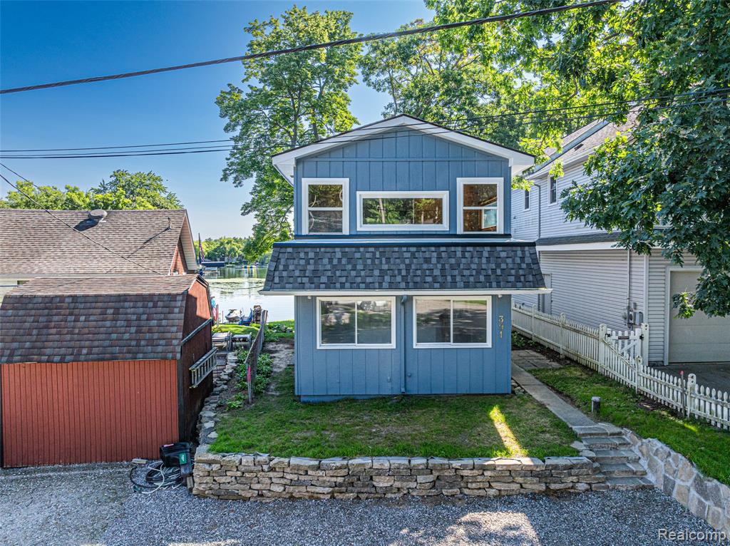 391 SHADY OAKS Street, Lake Orion, MI 48362 — Photo 6