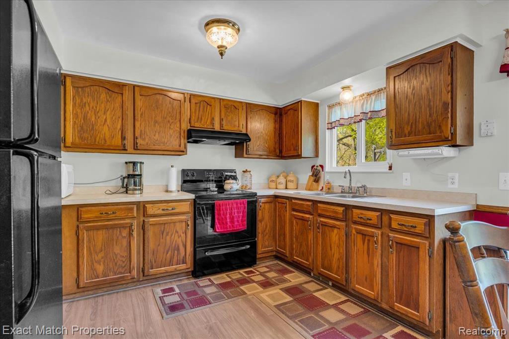 7180 HOWELL Avenue, Waterford, MI 48327 — Photo 21