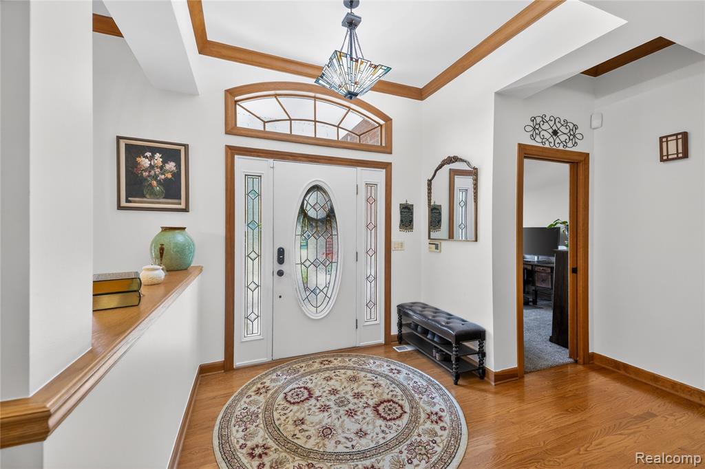 8454 Grays Drive, Grosse Ile, MI 48138 — Photo 4