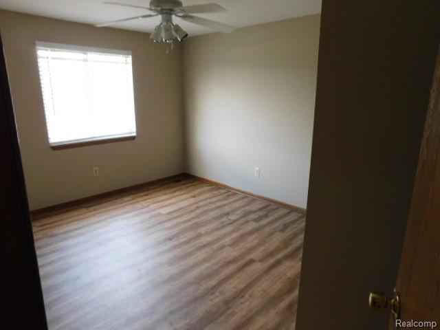 48576 SUGARBUSH Road, Chesterfield, MI 48047 — Photo 5
