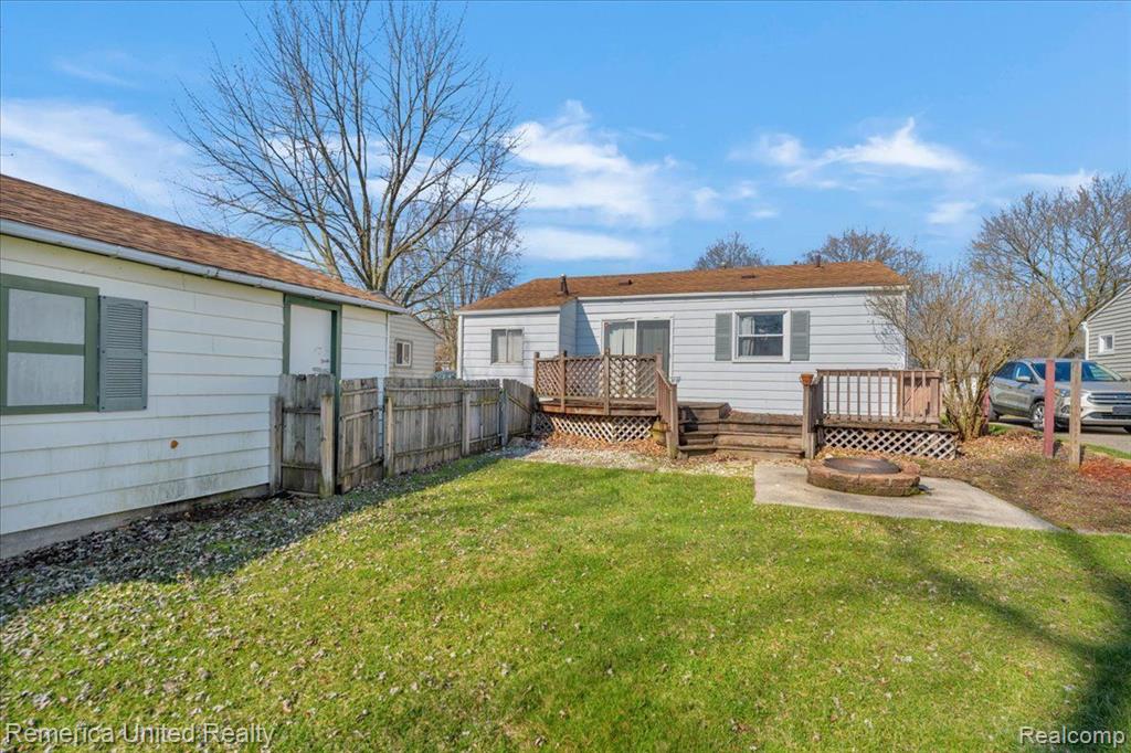 339 DAKOTA Street, Ypsilanti, MI 48198 — Photo 20