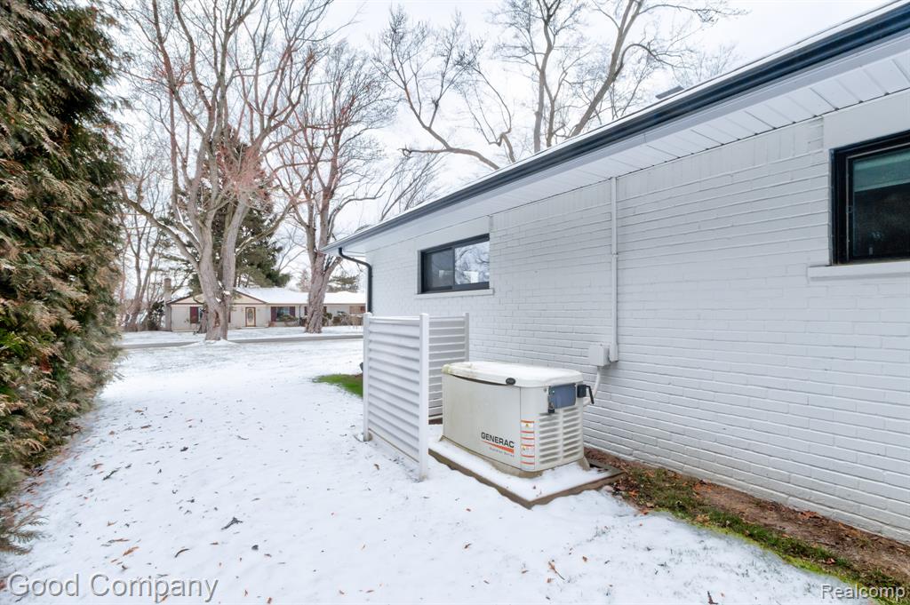 805 N Pemberton Road, Bloomfield Hills, MI 48302 — Photo 70