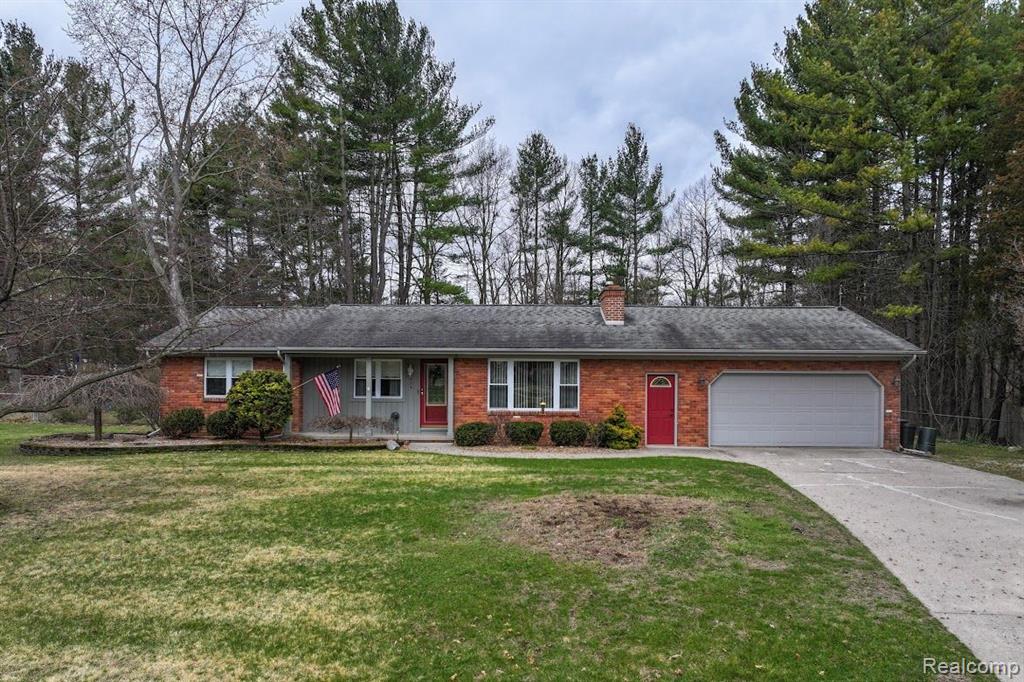 404 RIVER BEND Drive, Flushing, MI 48433 — Photo 8