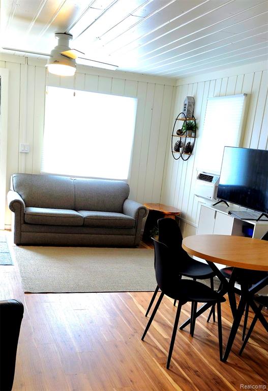 7562 N Us Highway 23 Highway N, Oscoda, MI 48750 — Photo 36