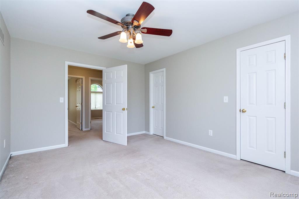 53395 Andrew Circle, New Baltimore, MI 48047 — Photo 17