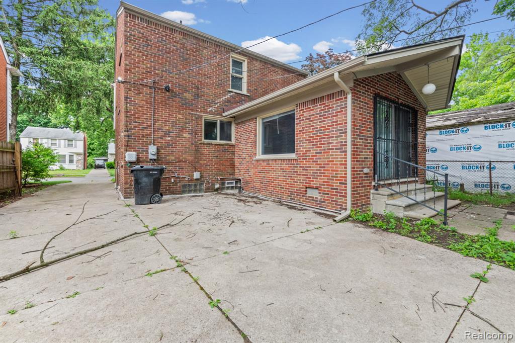 17400 Huntington Road, Detroit, MI 48219 — Photo 27