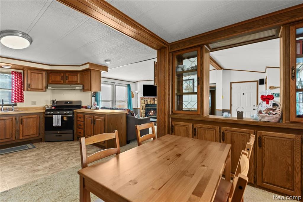 1948 Meadowlark Lane, Kimball, MI — Photo 9