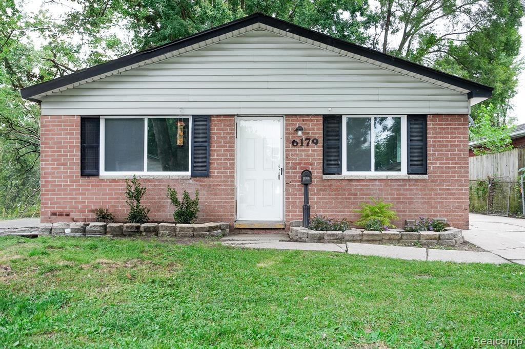 6179 Fellrath Street, Taylor, MI 48180 — Photo 2