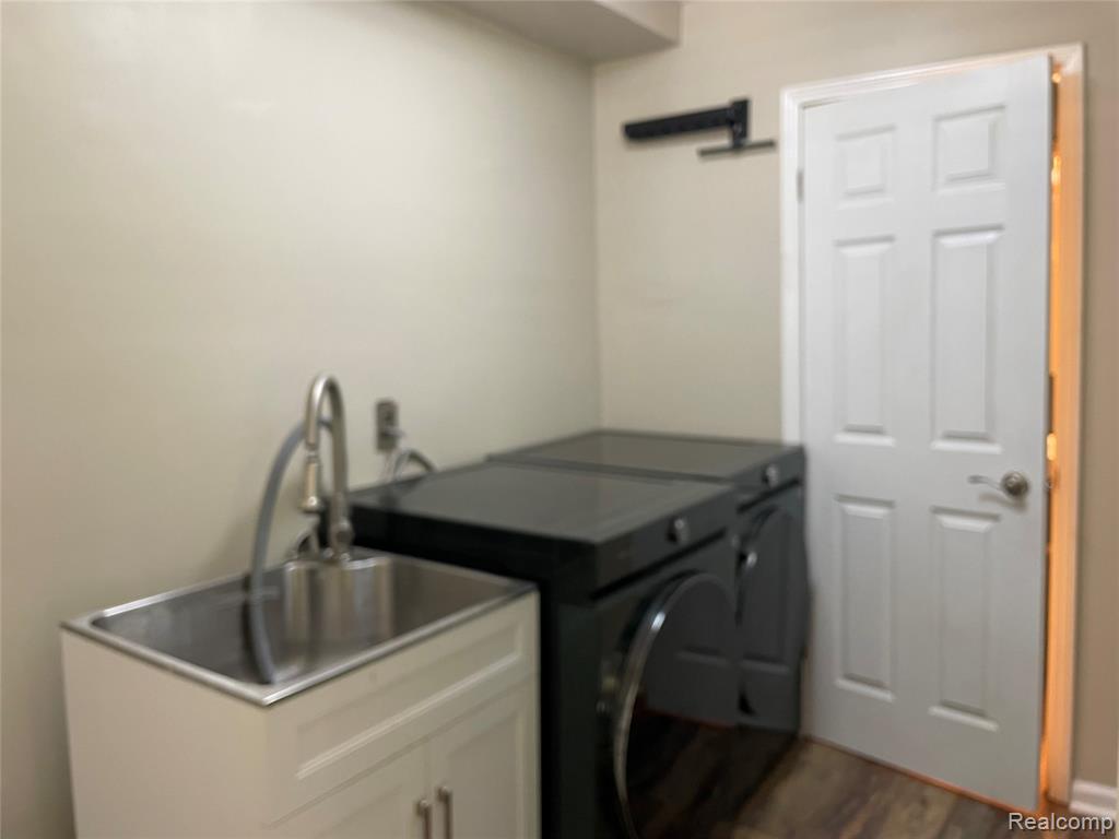 21150 E Chigwidden Street, Northville, MI 48167 — Photo 14