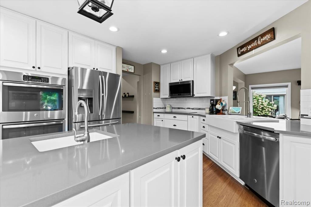45030 Glengarry Road, Canton, MI 48188 — Photo 5